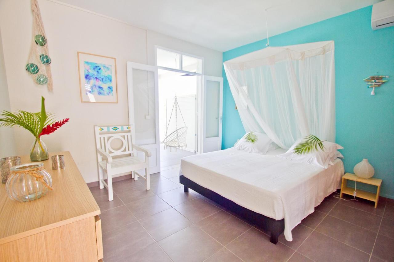 Appartement Tillet. O Coeur De Deshaies. Ngoại thất bức ảnh