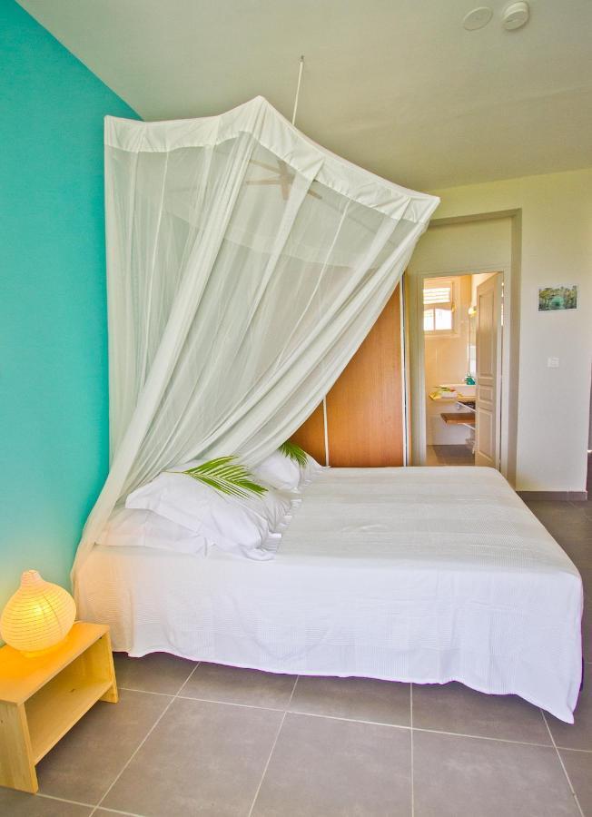 Appartement Tillet. O Coeur De Deshaies. Ngoại thất bức ảnh
